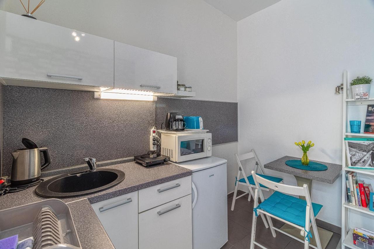 Bratislava -Apartment Near The City Center With A Balcony Экстерьер фото